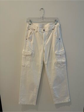 GAP Mid Rise ‘90s Loose Cargo Jeans in White